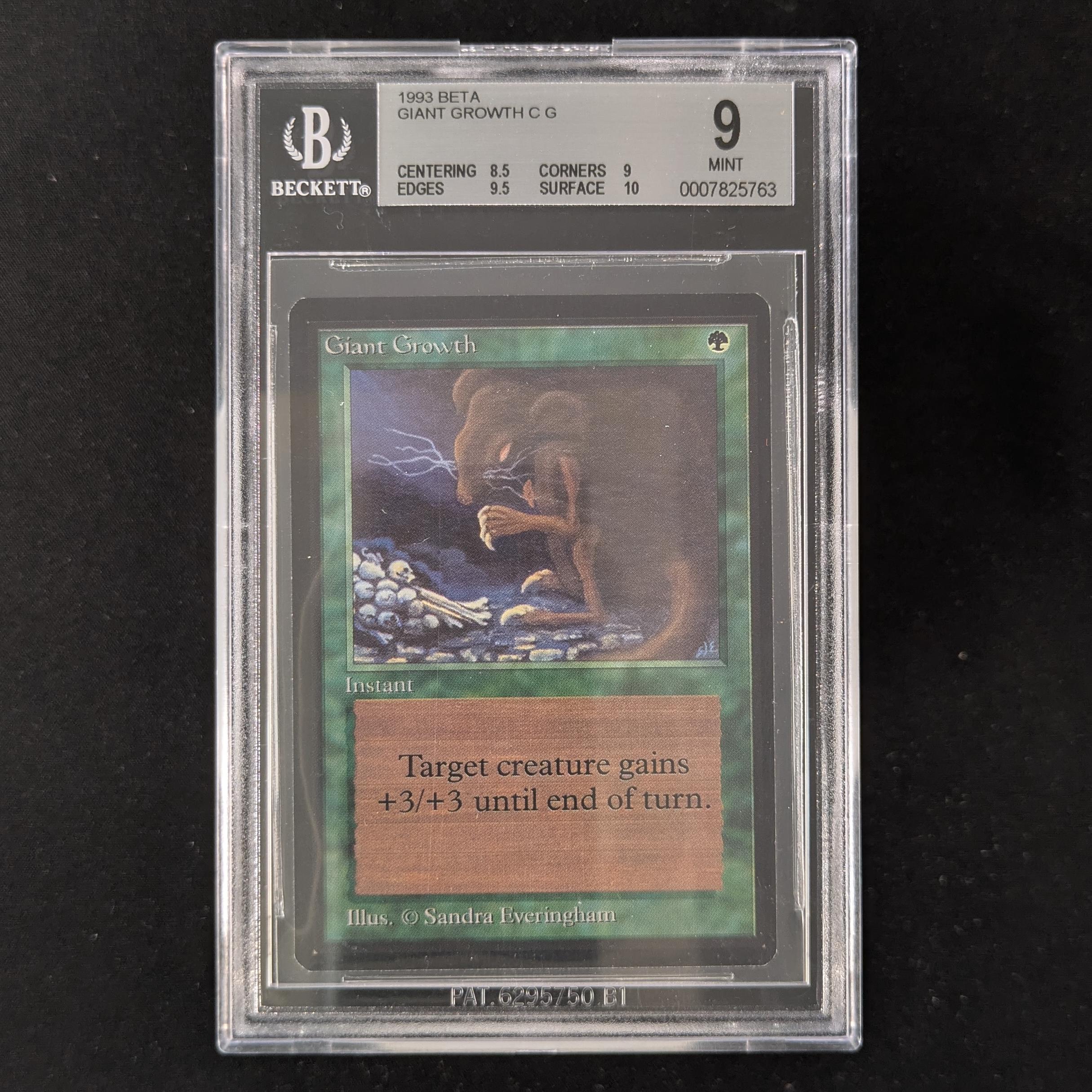 MTG Singles - Giant Growth - Beta - BGS 9 -