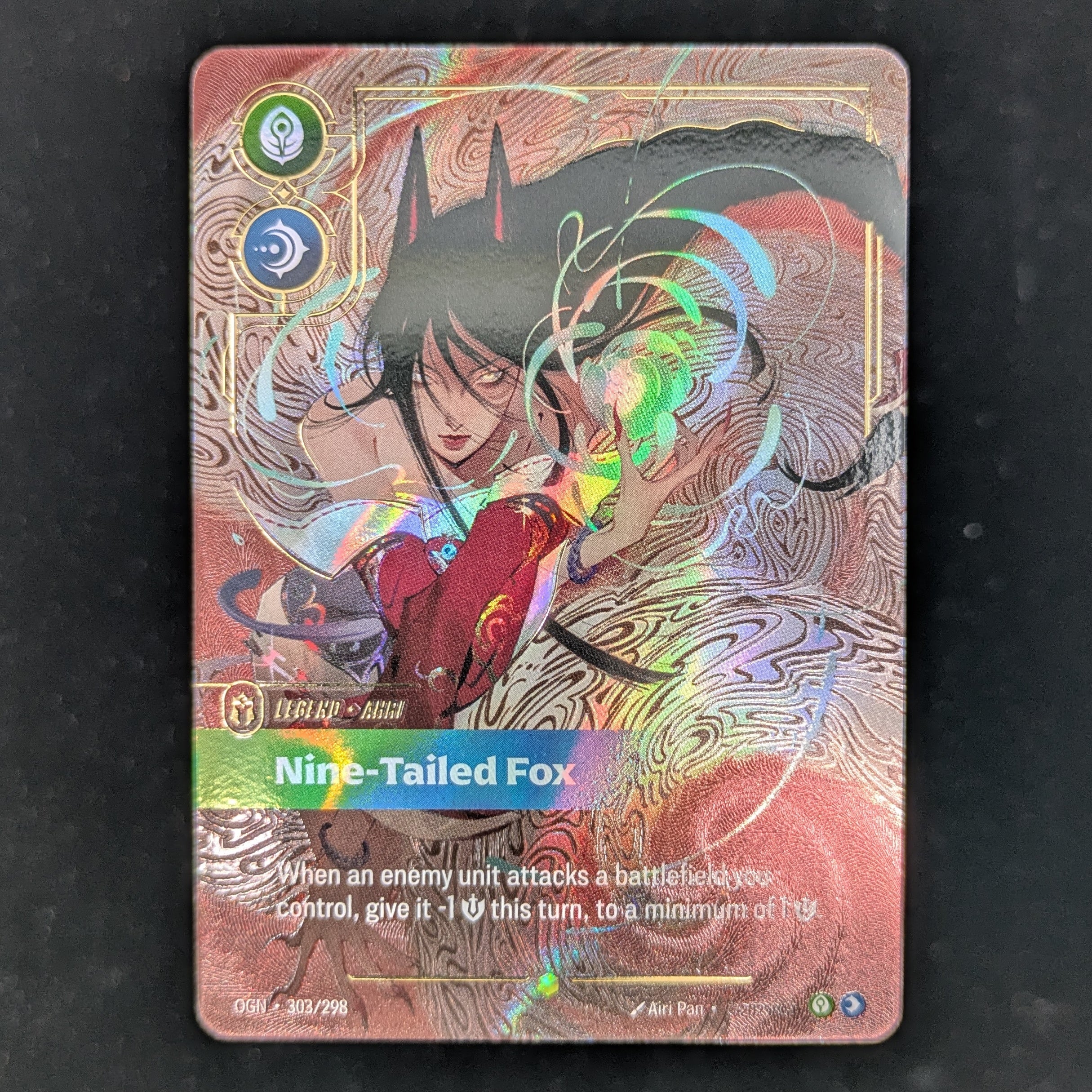 Ahri, Nine-Tailed Fox (V.2 - Showcase) - Origins - English - NM