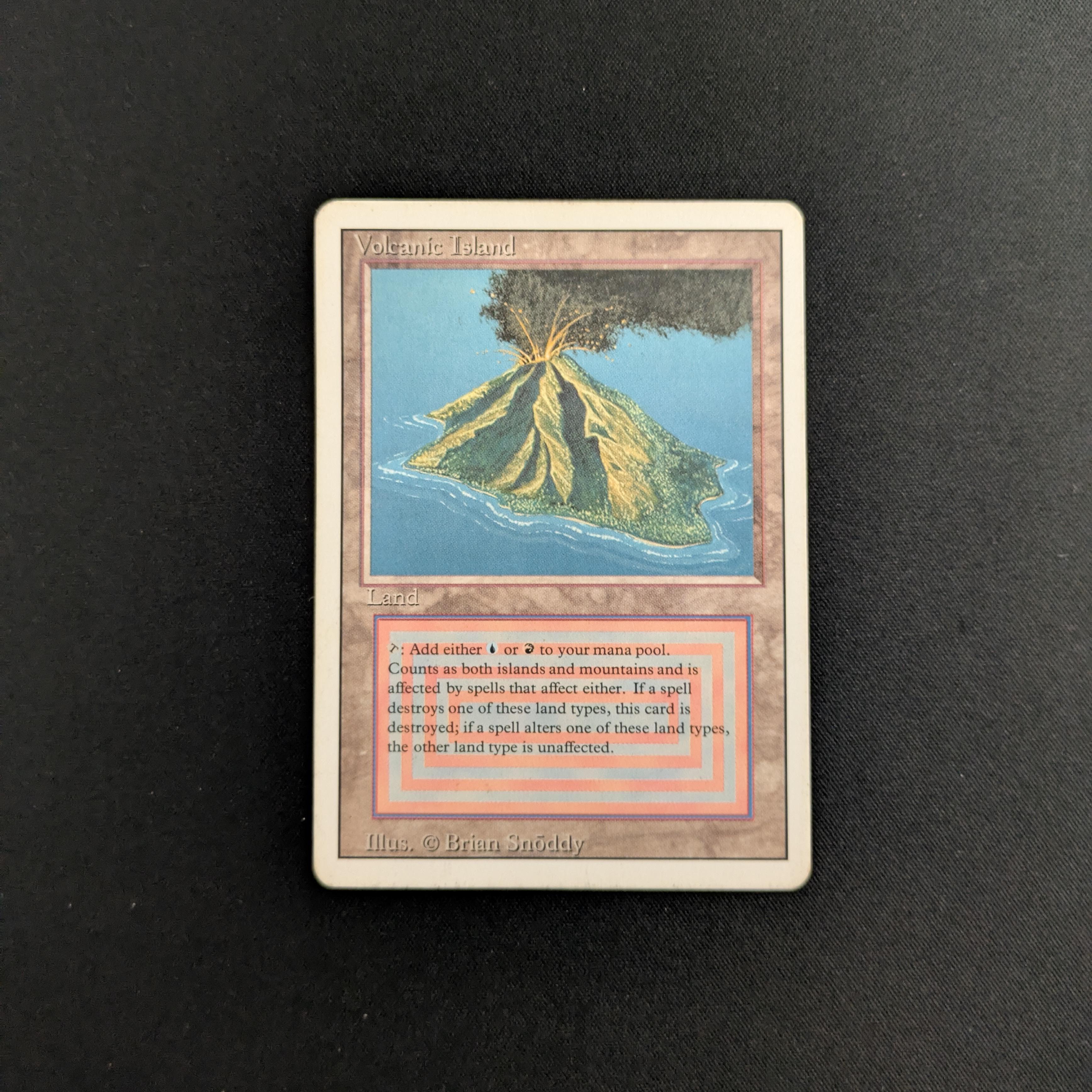 MTG Volcanic  FBBフランス語版 3枚セット VolcanicIsland__29459.