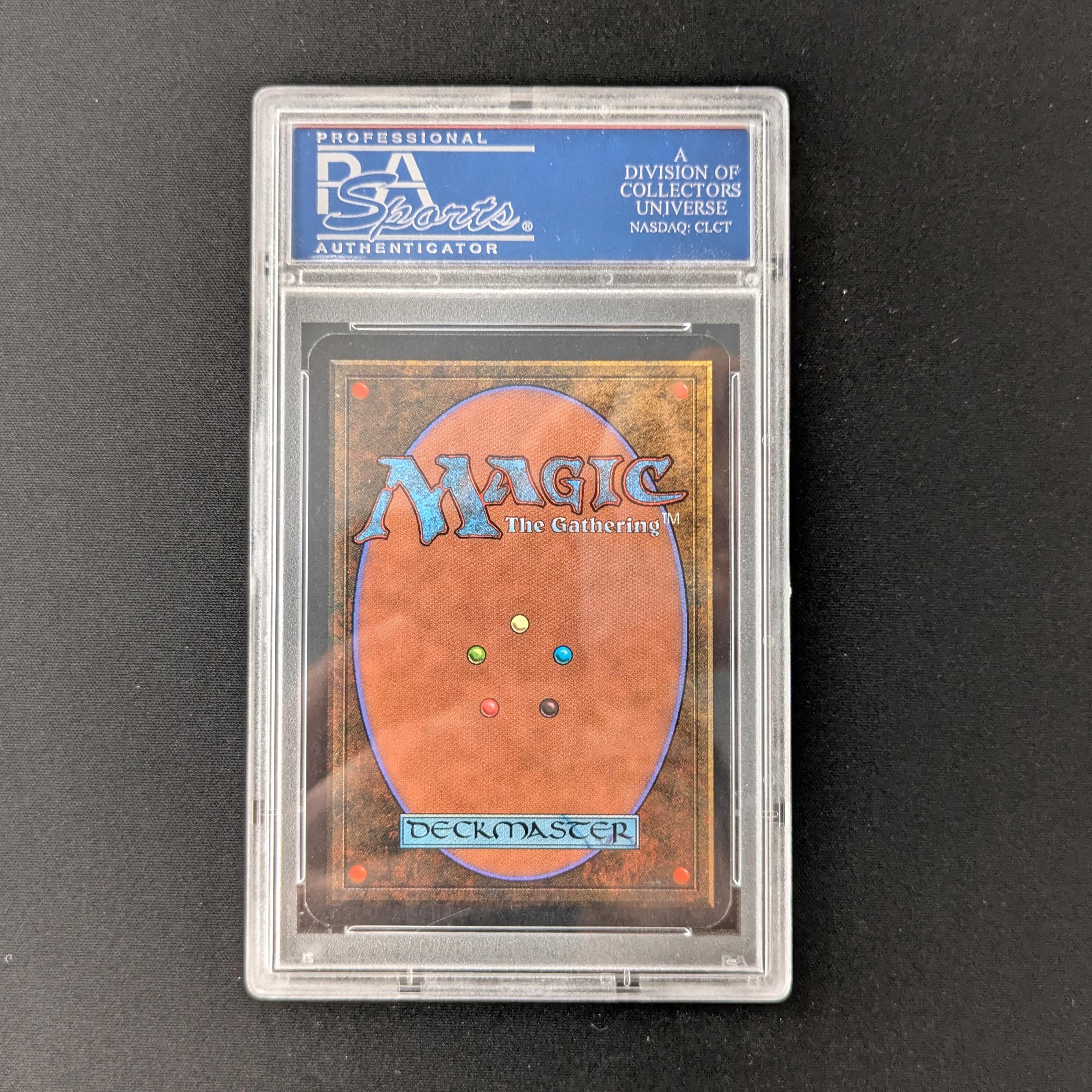 MTG Singles - Hurloon Minotaur - Alpha - PSA 9 - 