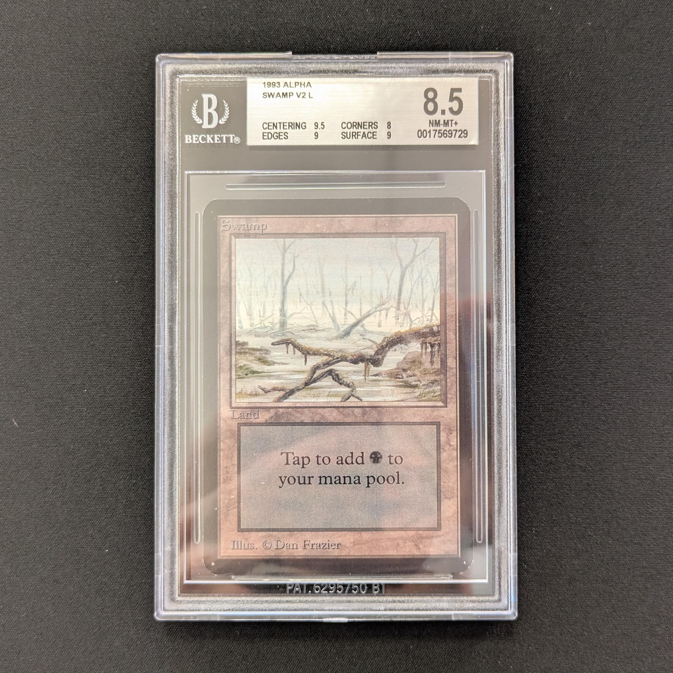 MTG Singles - Swamp (V.2) - Alpha - BGS 8.5 - 