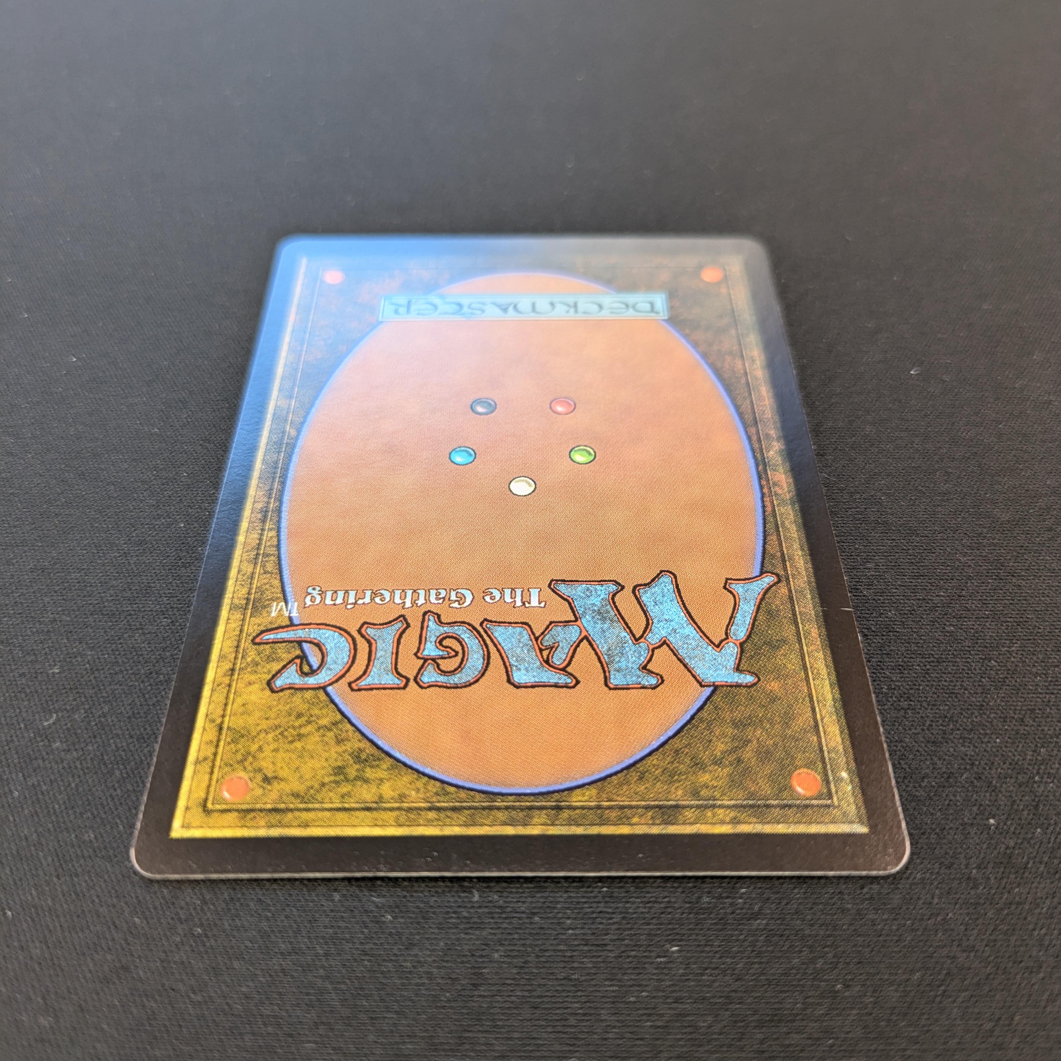 [FOIL] Celes, Rune Knight (Surge Foil) - Commander: Magic: The Gathering - FINAL FANTASY: Extras - NM