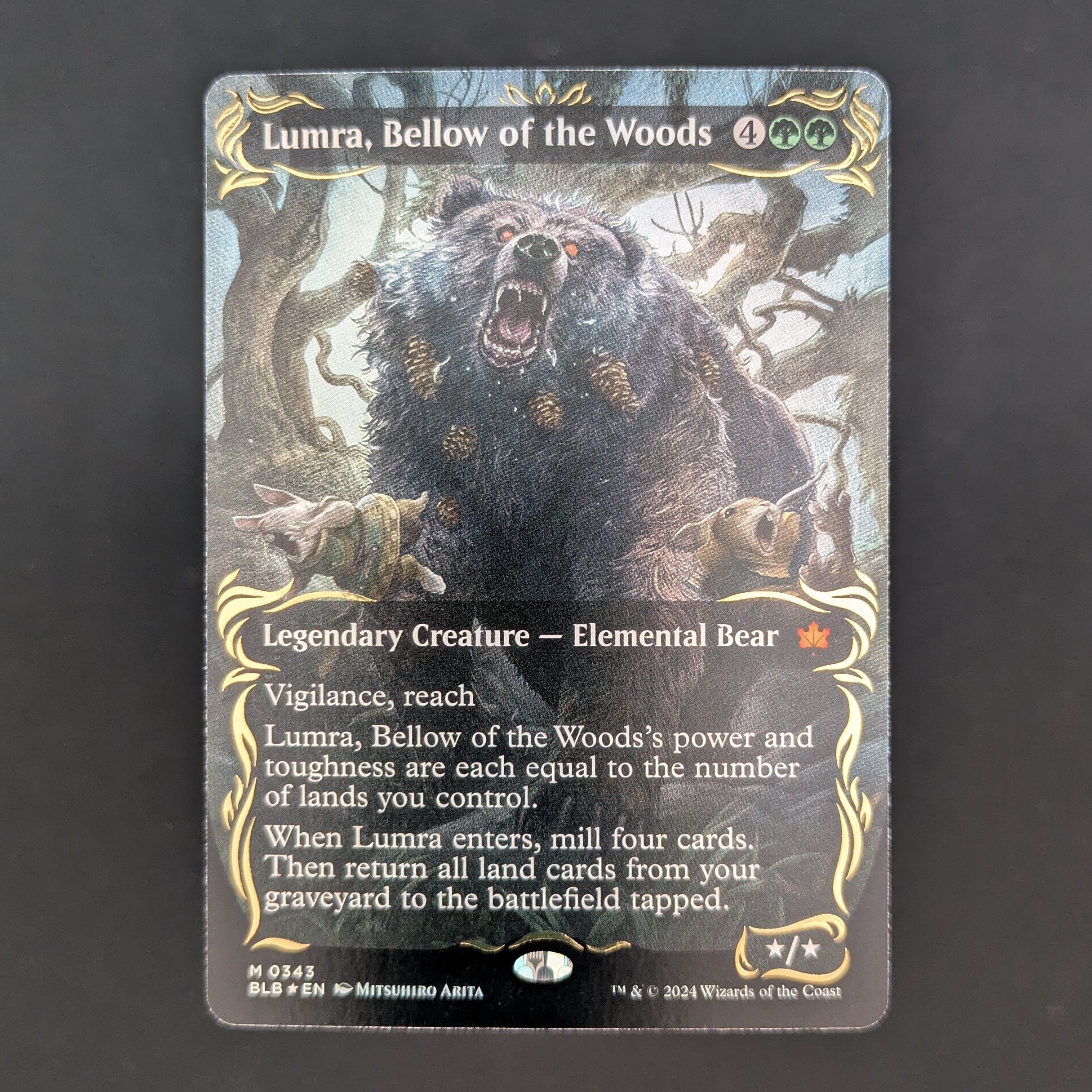 [FOIL] Lumra, Bellow of the Woods (Borderless) (Raised Foil) - Bloomburrow: Extras - English - NM
