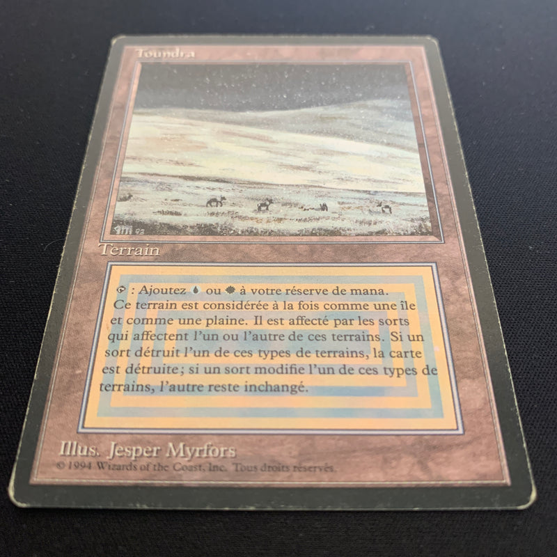 Tundra - Foreign Black Bordered - French