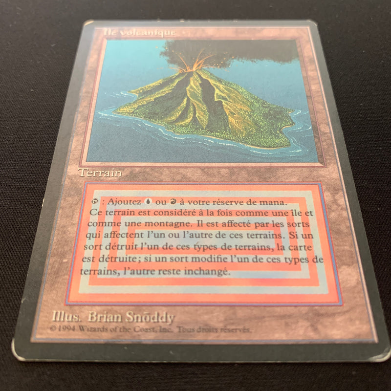 Volcanic Island - Foreign Black Bordered - French