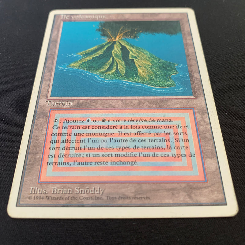 Volcanic Island - Foreign White Bordered - French