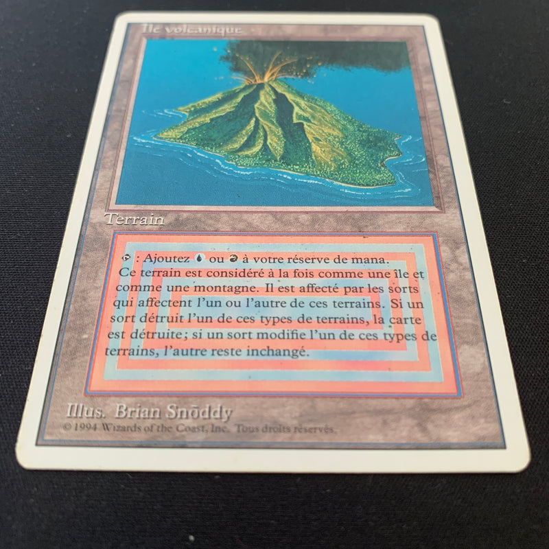 Volcanic Island - Foreign White Bordered - French