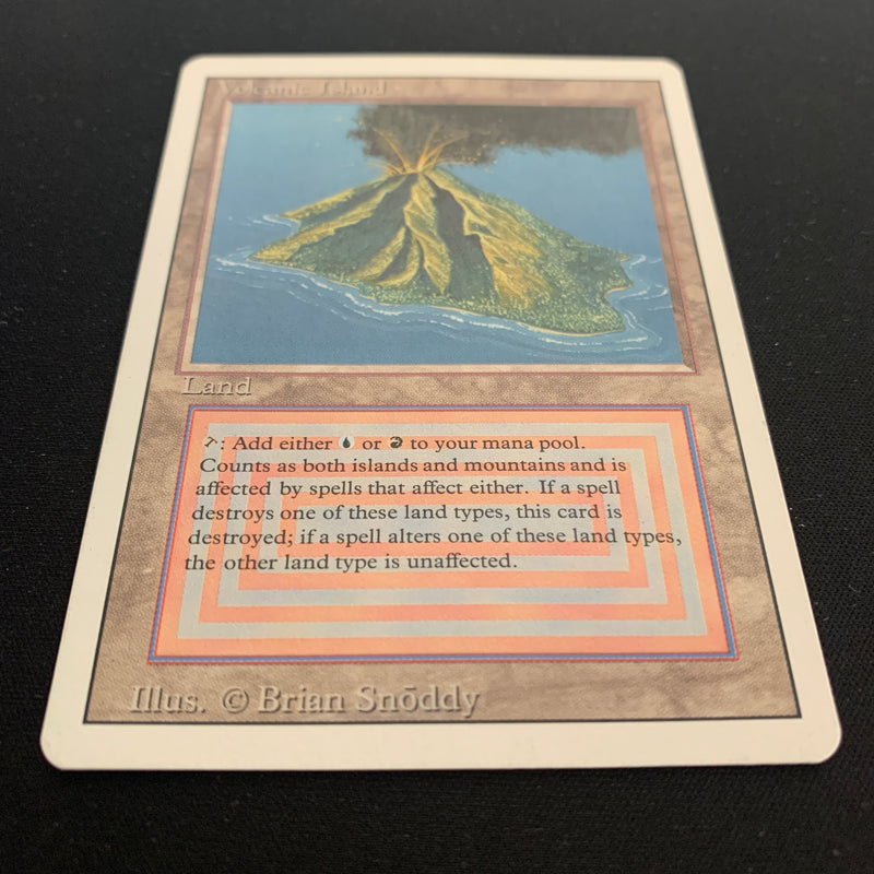 Magic the Gathering Volcanic Island - Revised 