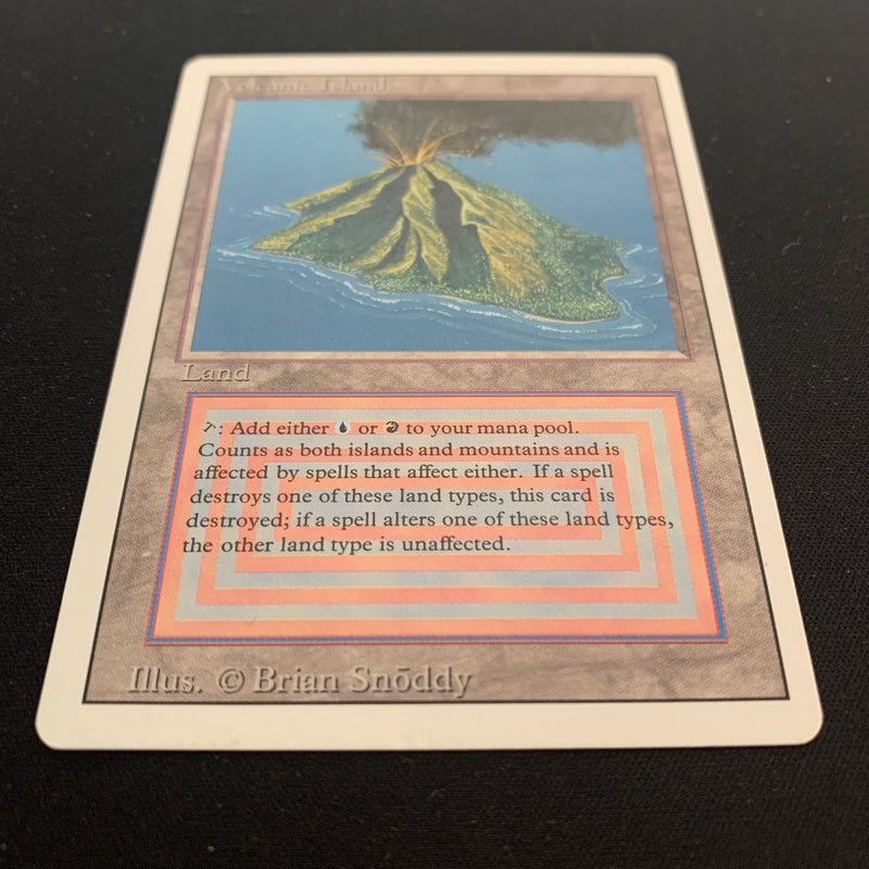 Magic the Gathering Volcanic Island - Revised 