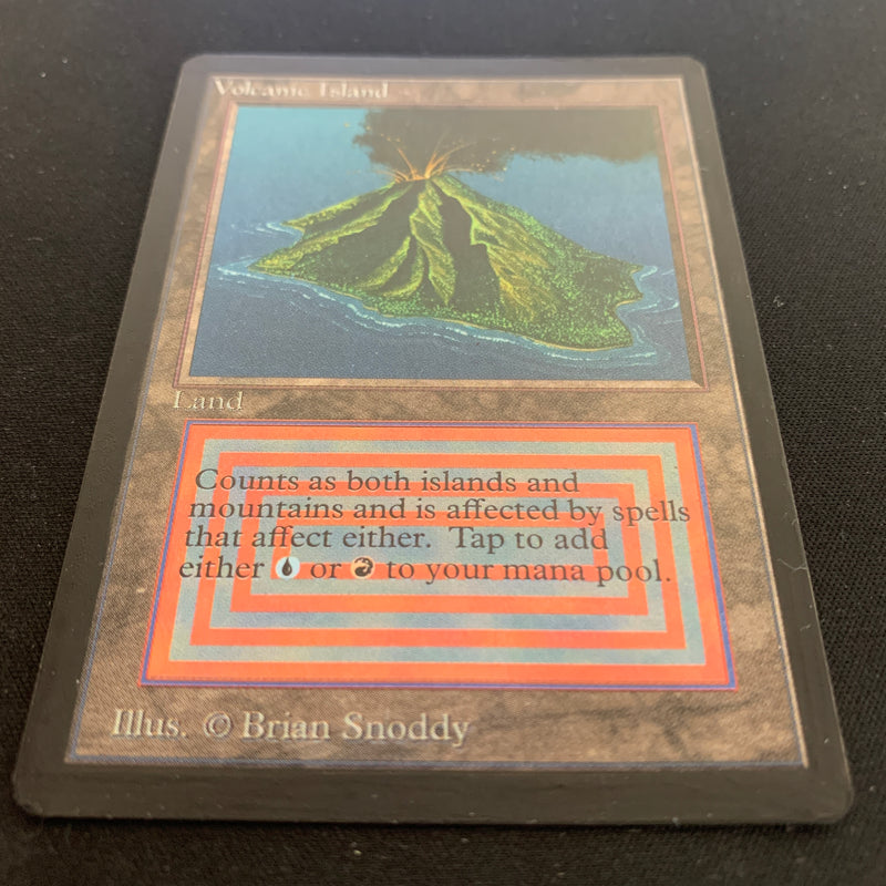 Magic the Gathering Volcanic Island - Unlimited 