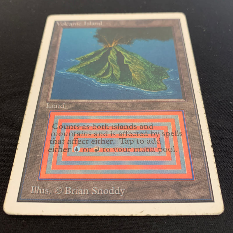 Magic the Gathering Volcanic Island - Unlimited 