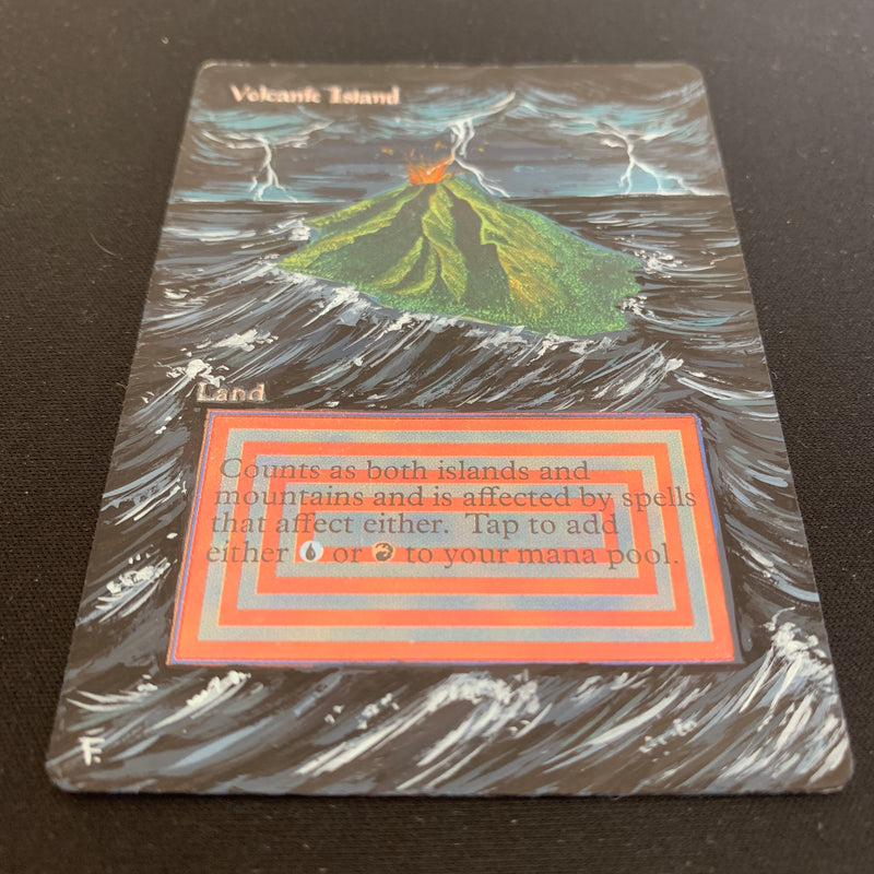 Magic the Gathering Volcanic Island - Unlimited 