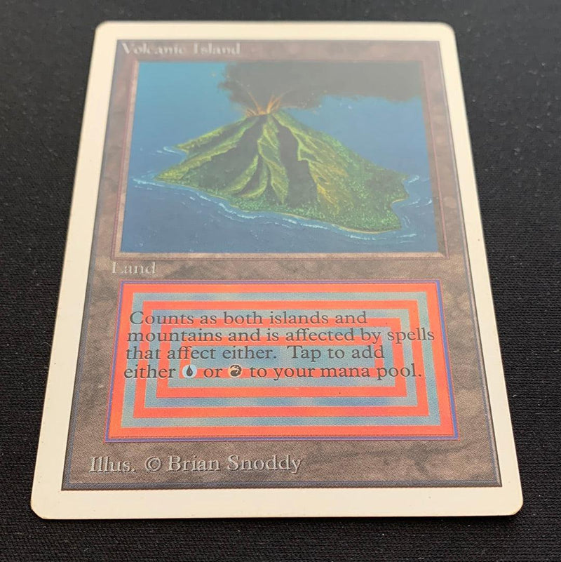 Magic the Gathering Volcanic Island - Unlimited 